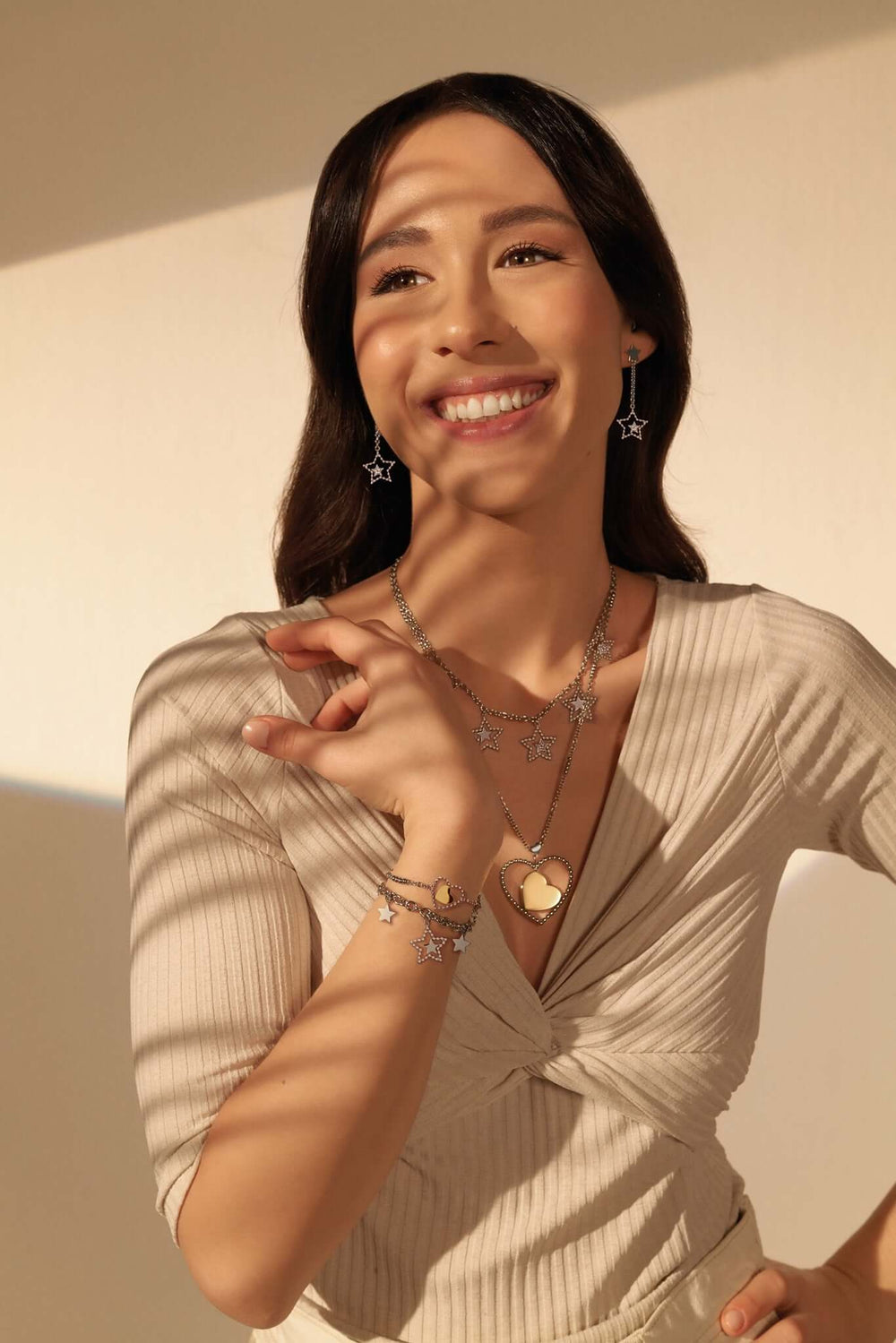 Колие Morellato Dolcevita. Дамско колие изработено от стомана и инкрустирани Цирконии. Дължина на синджира 40 см + 5 см.