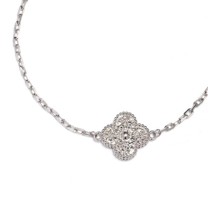 Дамска сребърна гривна с родиево покритие и детелина. Senso Silver