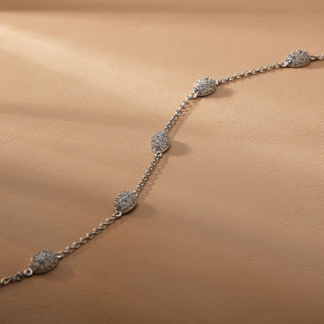 Дамска нежна гривна от Morellato SAZB07 с инкрустирани циркони.