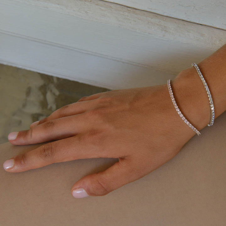 Дамска тенис гривна с розови циркони. 103P0051