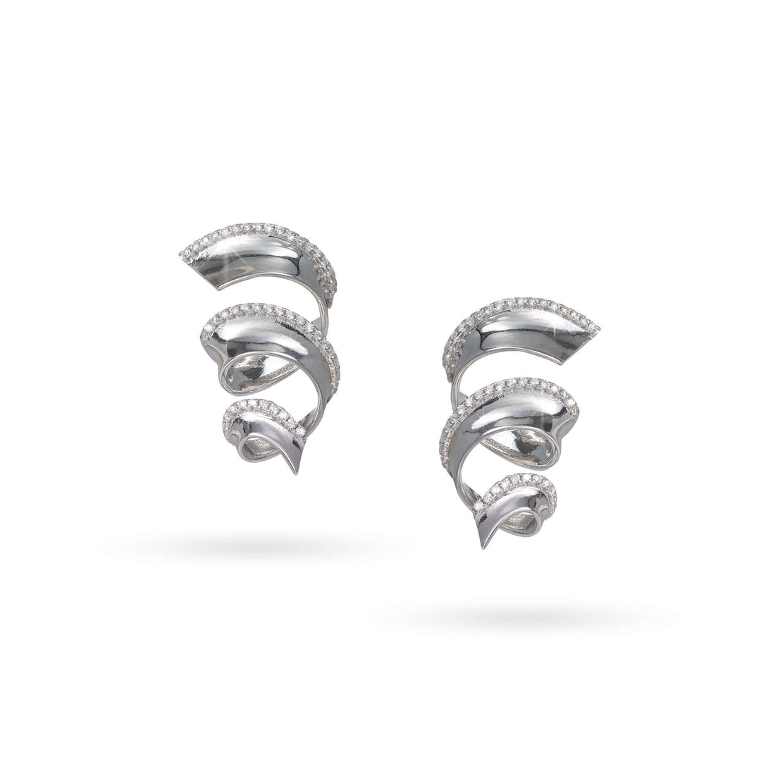Сребърни обеци в спираловидна форма с нежно инкрустирани циркони.