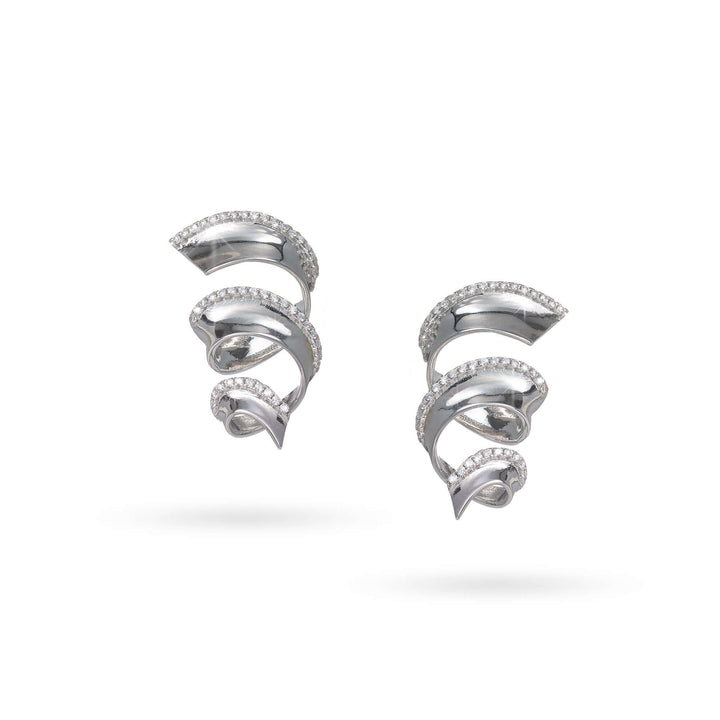Сребърни обеци в спираловидна форма с нежно инкрустирани циркони.