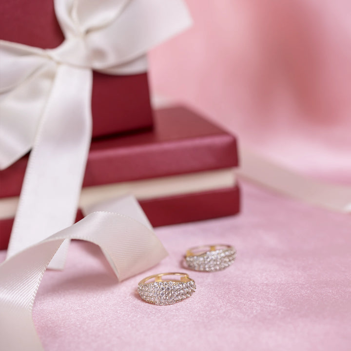 Дамски златни обеци халки с инкрустирани Циркони. Senso Gold DE2381