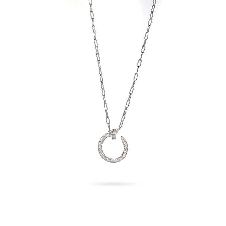 Елегантно дамско сребърно колие с фини инкрустирани циркони.