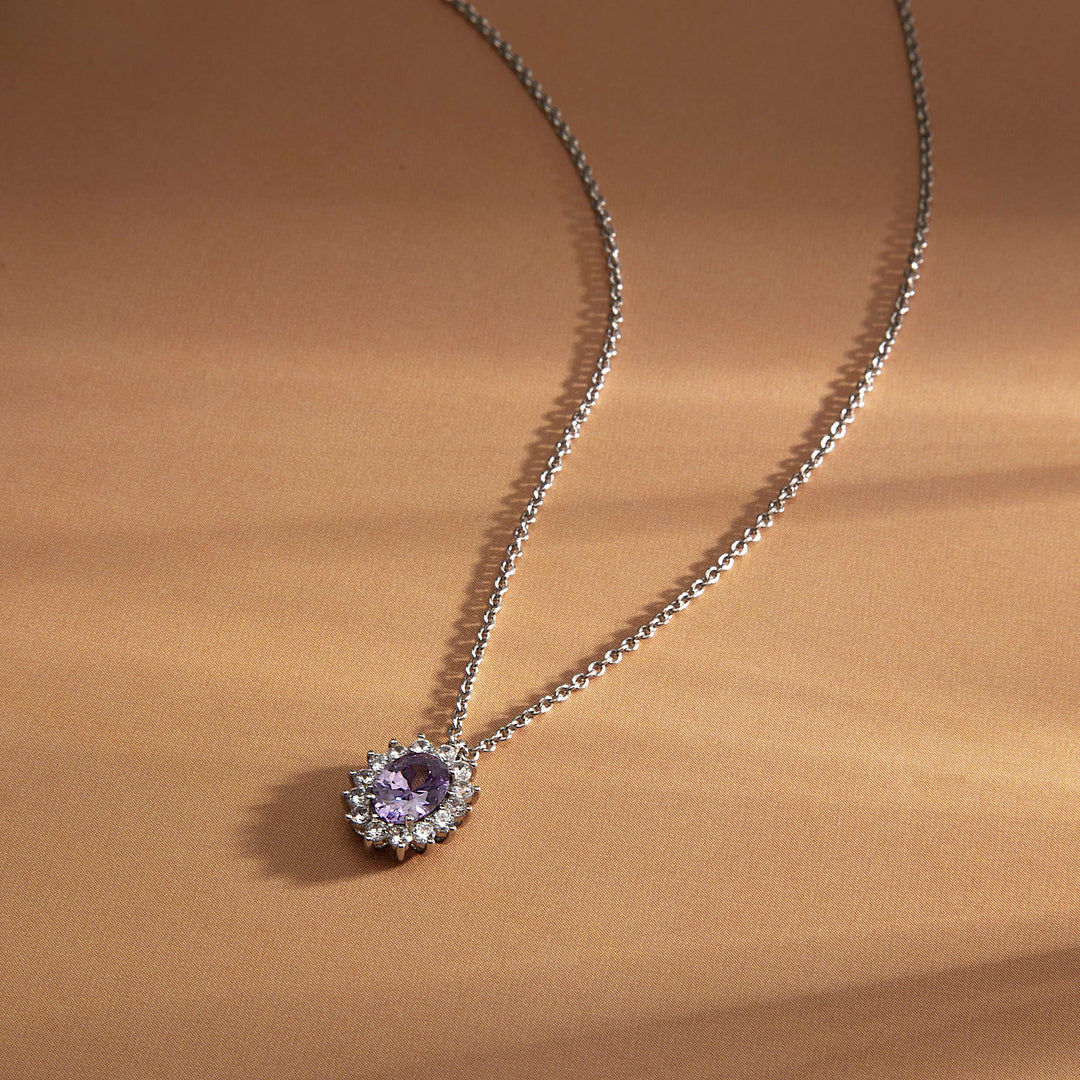 Дамско сребърно колие Morellato SAIW282 с лилав централен циркон.