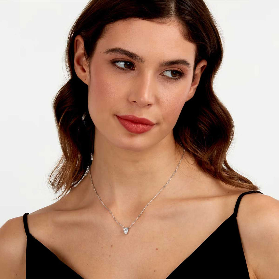 Колие Morellato Tesori. Дамско колие изработено от сребро 925 с родиево покритие и инкрустиран Циркон. Дължина на синджира 40 см + 5 см