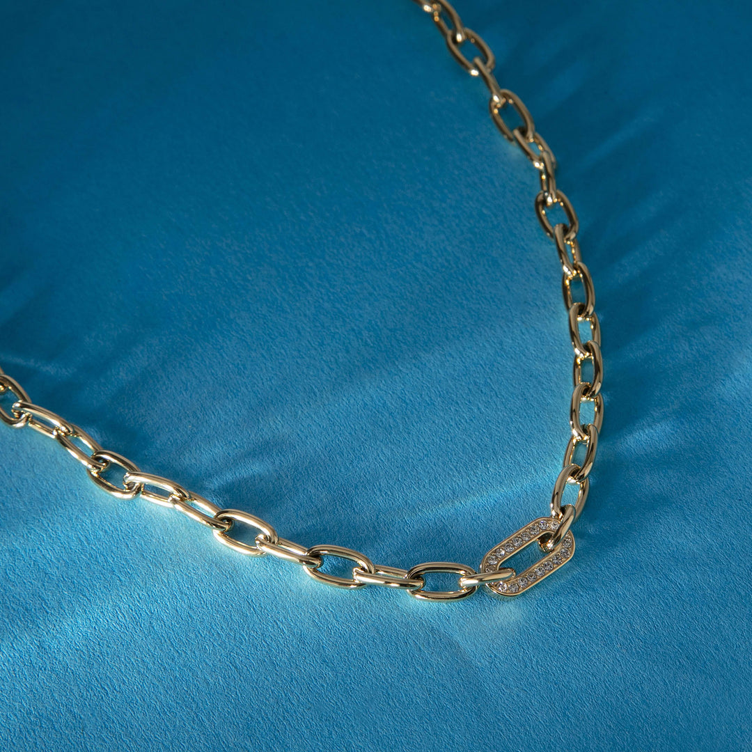 Дамско колие Morellato Intrecci от стомана със златно PVD покритие и циркони. SAZC02