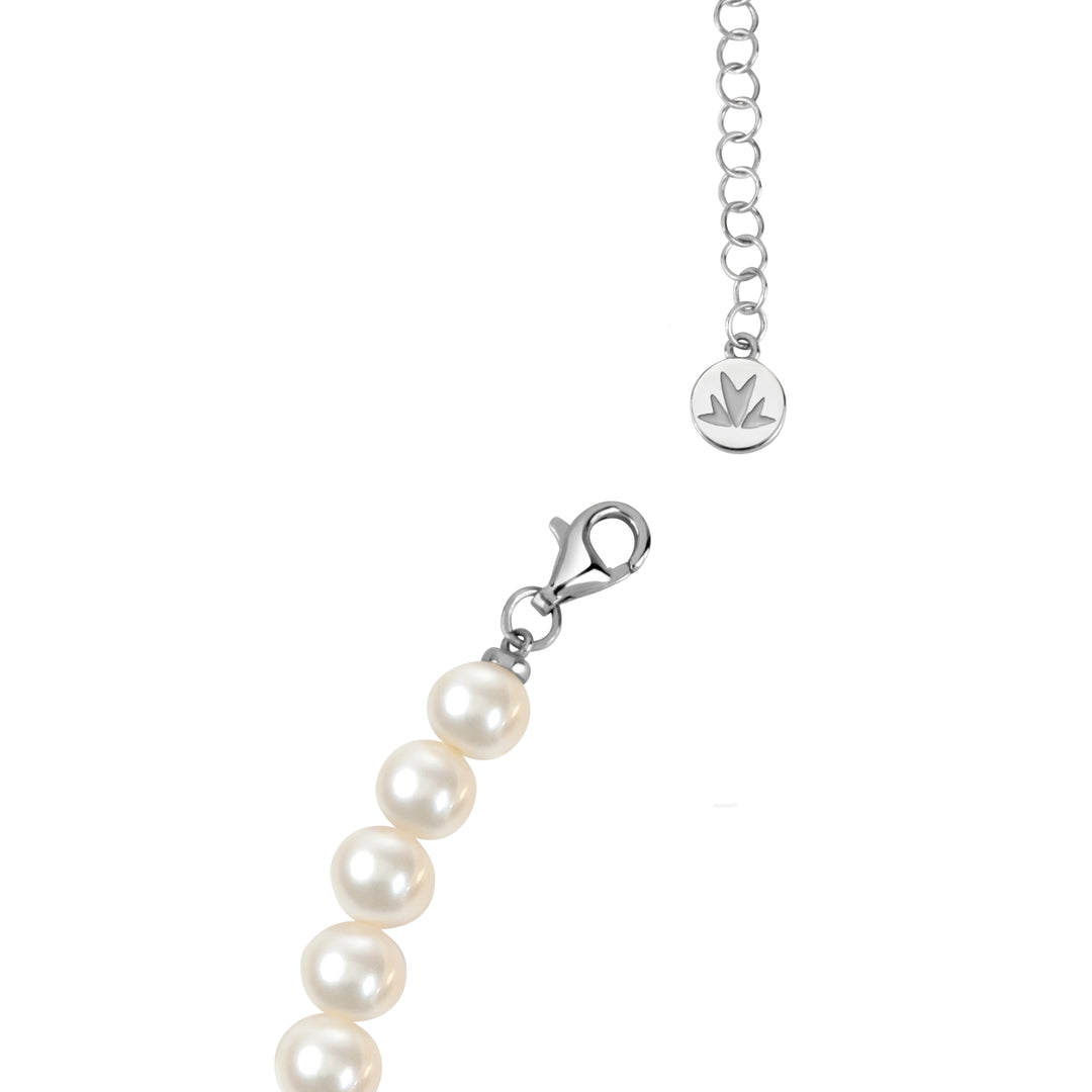 Стилно дамско сребърно колие с перли. Дължина 40 см + 5 см. SANH01