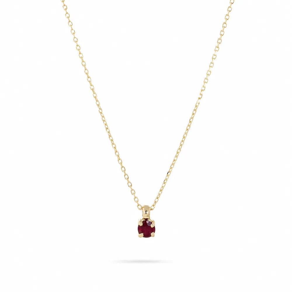 Колие Senso Diamonds от 14K жълто злато с рубин 0.09 ct на бял фон
