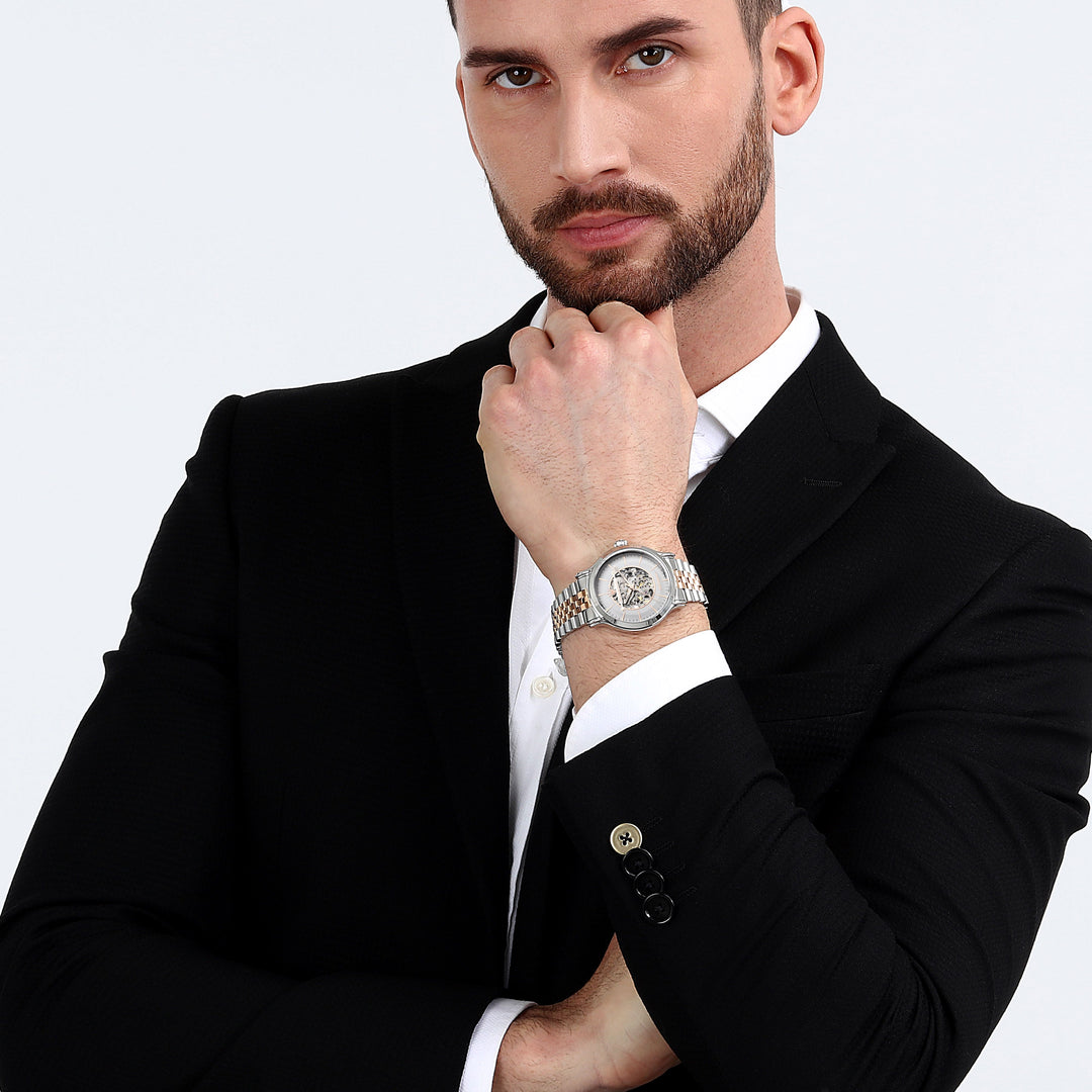 Мъжки часовник R8823118016 от Maserati Potenza с видим механизъм.