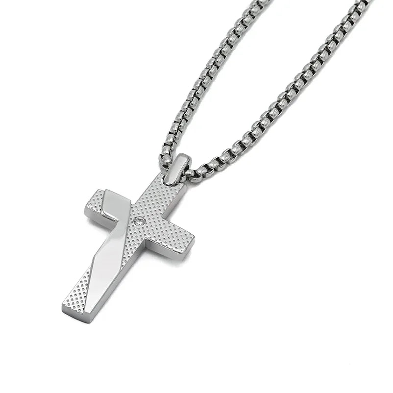 Мъжко стоманено колие H2On с висулка кръст и естествен диамант 0.015 ct – модел HO068-CR4