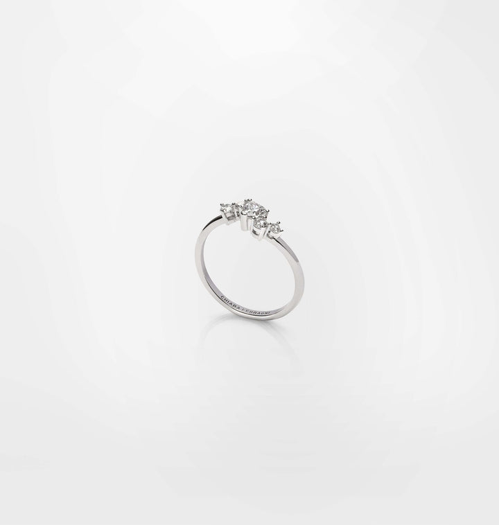 Нежен дамски сребърен пръстен с циркони. Chiara Ferragni