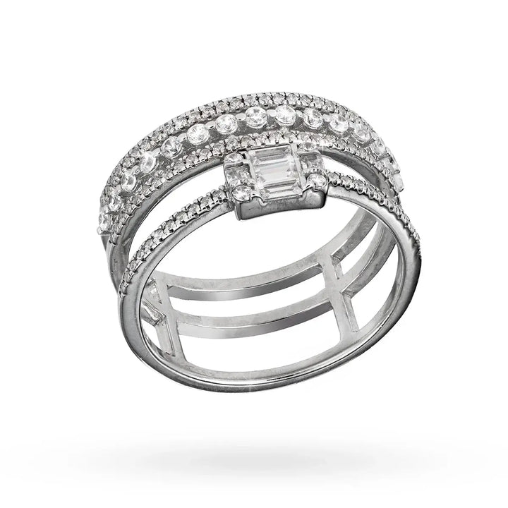 Сребърен пръстен с многоредова структура и централен правоъгълен циркон