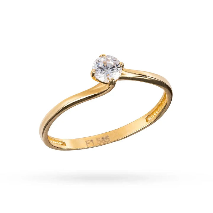 Златен пръстен с централен циркон и извита S-образна халка