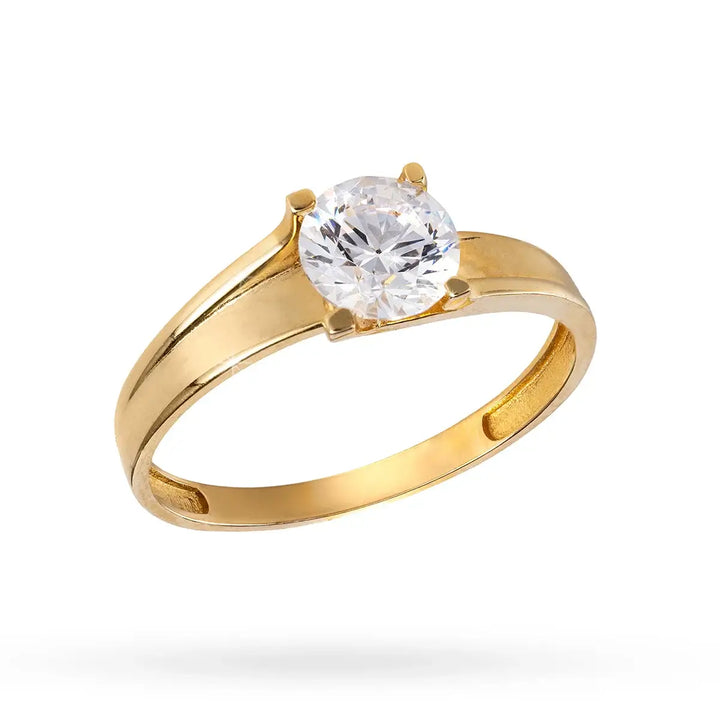 Златен пръстен с централен циркон и изчистена широка лента