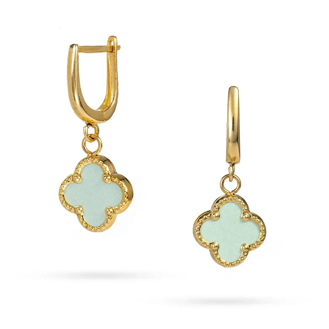 Висящи златни обеци с детелина и зелен камък